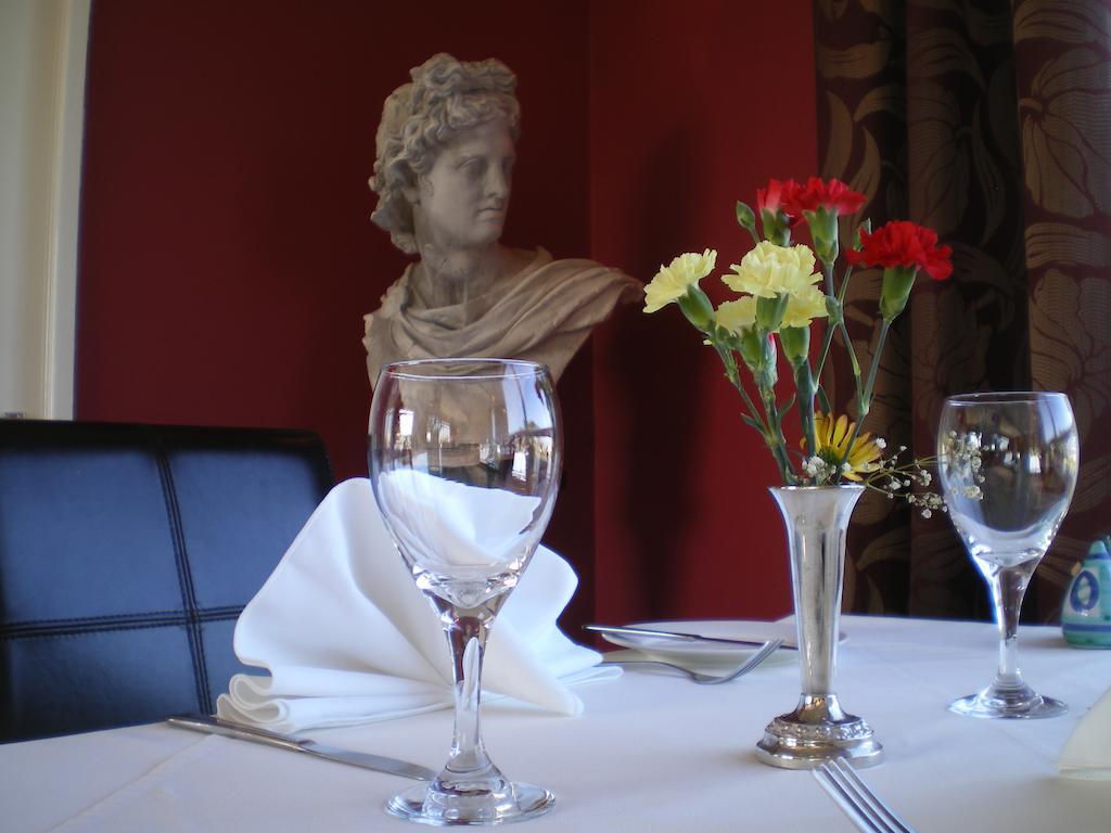 Bossiney House Hotel Тинтагил Екстериор снимка