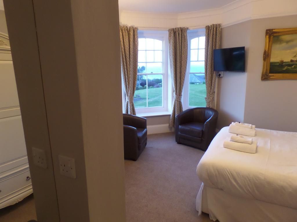 Bossiney House Hotel Тинтагил Екстериор снимка